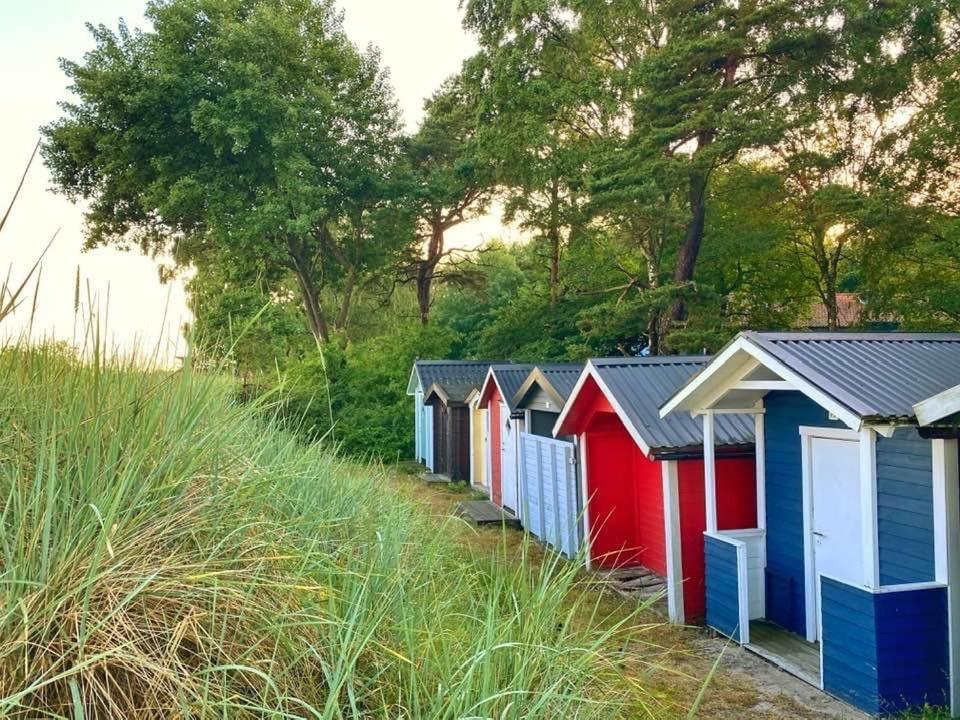 Beach House Истад Экстерьер фото